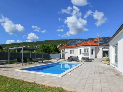 Holiday house Ana with pool und jacuzzi - Features photo 31