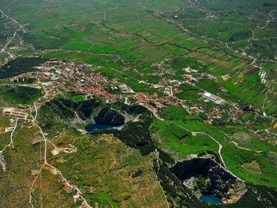 Holiday house Ana with pool und jacuzzi - Environment photo 36