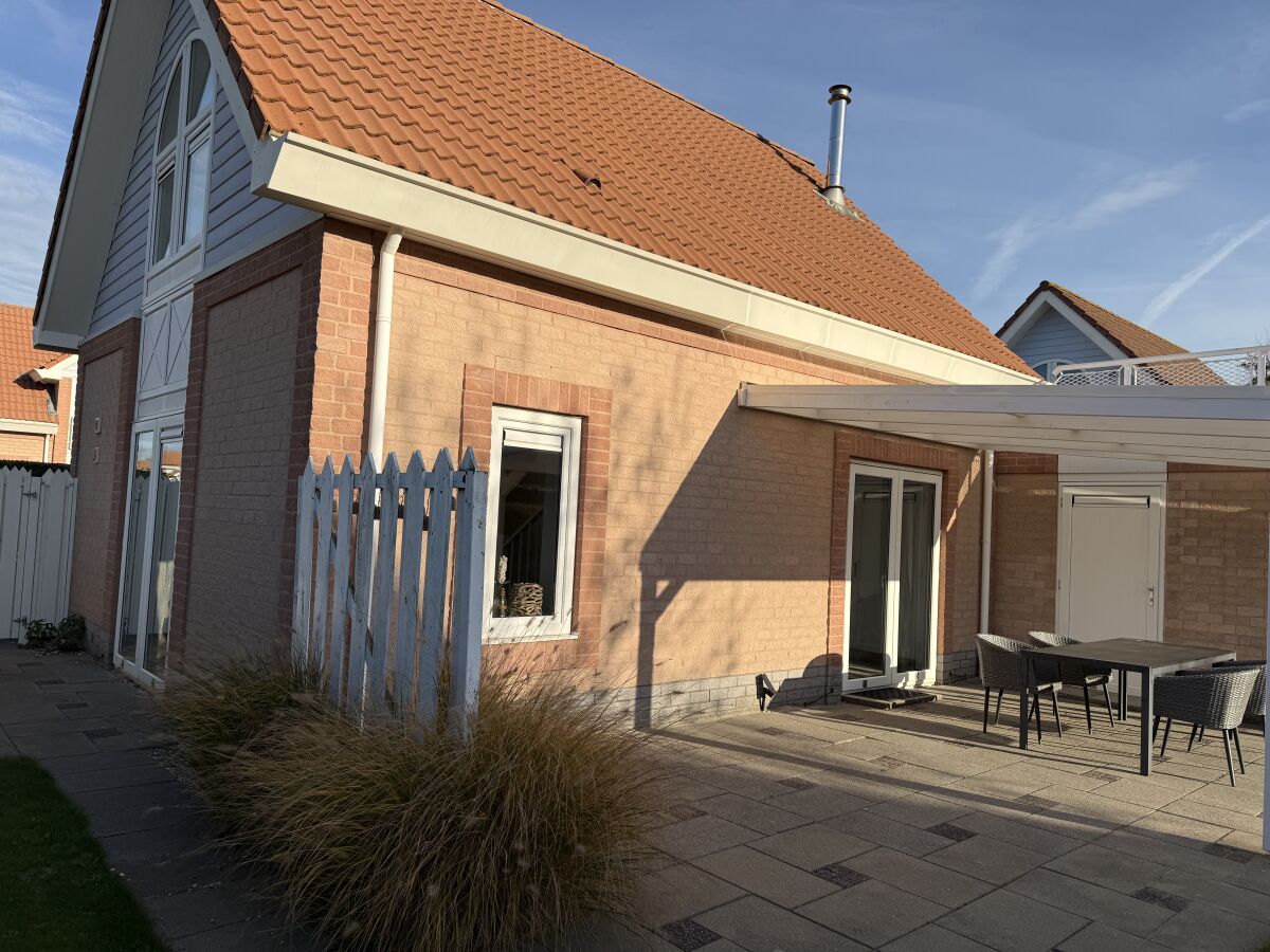 Holiday house Oosterscheldelaan 54 - Outdoor photo 2