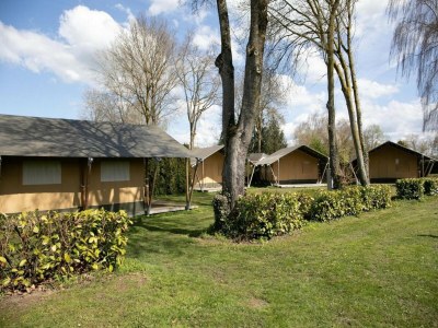 Holiday house Komfortable Safarizelte für 6 Personen - Environment photo 17