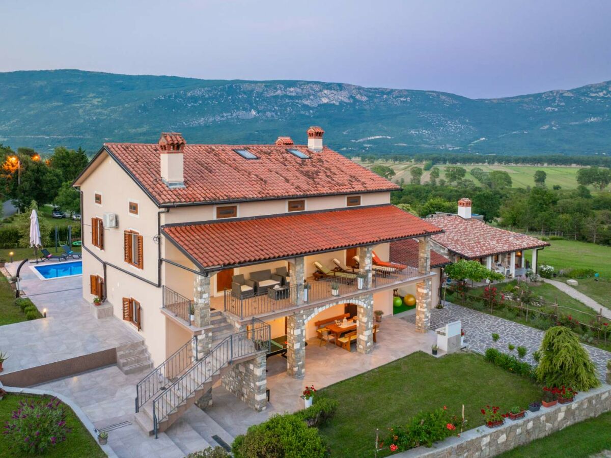 Villa Activity and family Villa Milena with pool - Outdoor photo 2