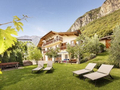 Holiday apartment Weinberg im Lindenhof - Outdoor photo 2