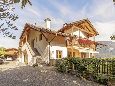 Holiday apartment Obstgarten im Lindenhof - Outdoor photo 7