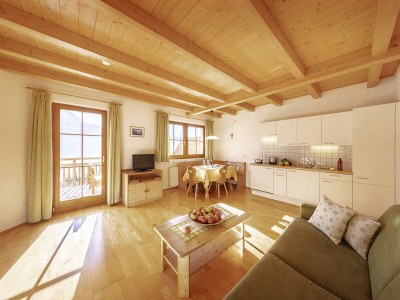 Holiday apartment Obstgarten im Lindenhof - Features photo 14