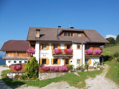 Holiday apartment On the Latschenhof farm 3 flowers in Terenten - Holiday apartment