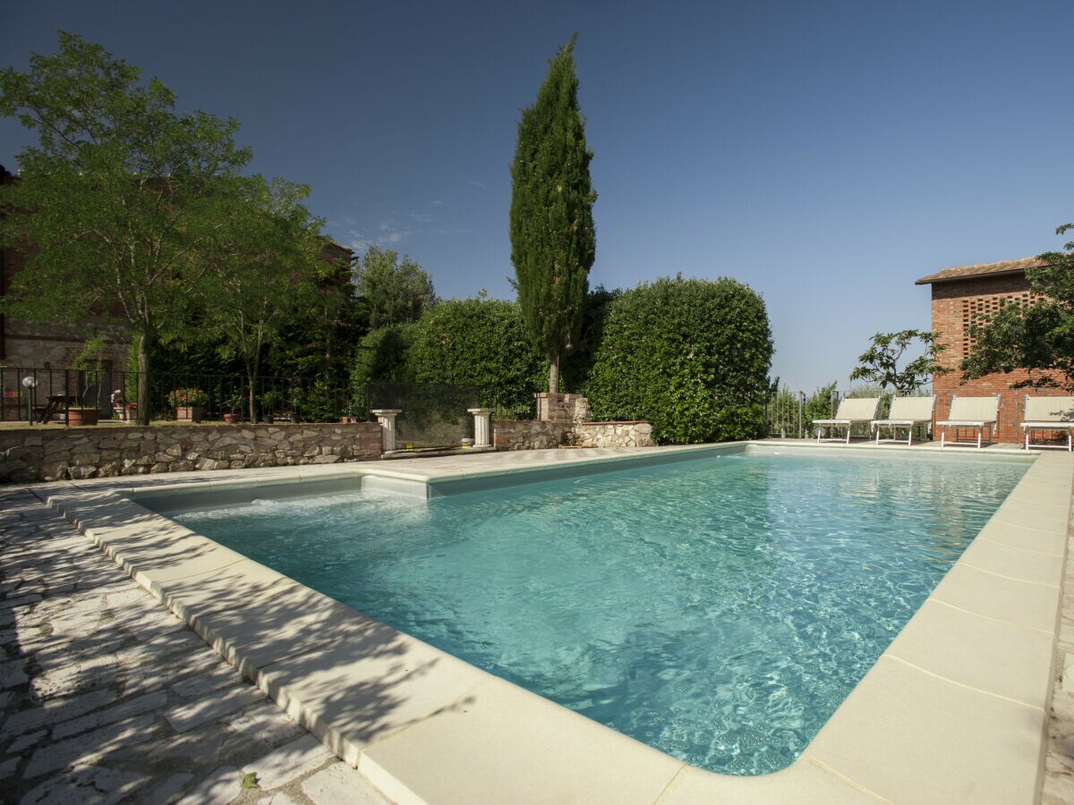 Apartment Ficonovo is Your Agritourism with Pool