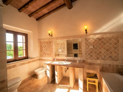 Apartment Ficonovo is Your Agritourism with Pool - Features photo 5