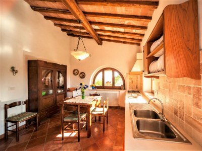 Apartment Ficonovo is Your Agritourism with Pool - Features photo 7