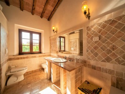 Apartment Ficonovo is Your Agritourism with Pool - Features photo 10