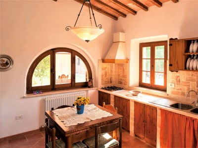 Apartment Ficonovo is Your Agritourism with Pool - Features photo 11