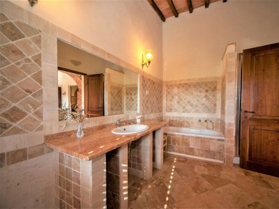Apartment Ficonovo is Your Agritourism with Pool - Features photo 12
