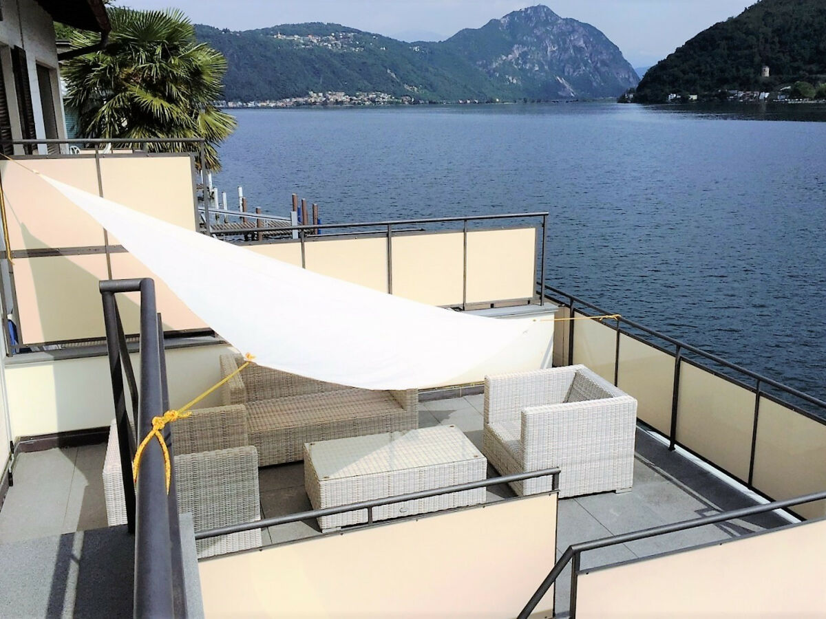 Chalet Direct on Lugano Lake: Take a Swim from your Villa - Outdoor photo 2