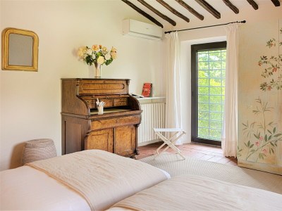 Villa Luxury Villa in Chianti with Winery up to 8 Guests - Features photo 19