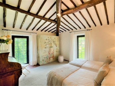 Villa Luxury Villa in Chianti with Winery up to 8 Guests - Features photo 20