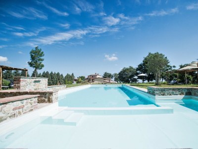 Apartment Luxury 2 Rooms Apt. Azure in Siena Resort in Trequanda - Apartment