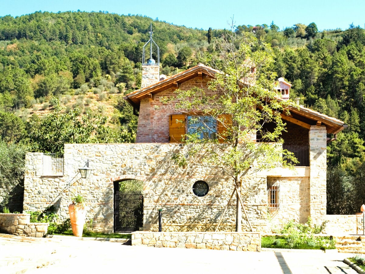 Villa Villa Nocciolo in most Exclusive Borgo in Tuscany