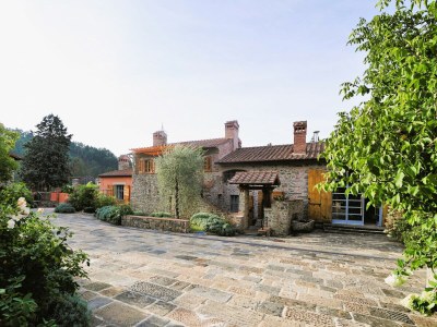 Villa Villa Olivo in most Exclusive Borgo in Tuscany - Environment photo 44