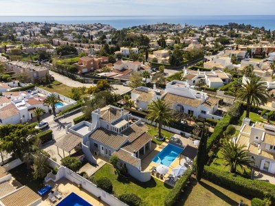 Villa Villa in der Küstenstadt Carvoeiro, Algarve - Outdoor photo 4