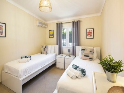 Villa Villa in der Küstenstadt Carvoeiro, Algarve - Features photo 19