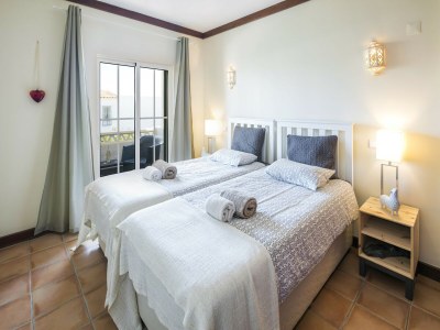 Holiday house Holiday home in Benagil with communal pool - Features photo 17