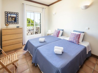 Holiday house Seaside apartment in Benagil with terrace - Features photo 25