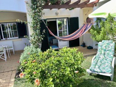 Holiday house Küstenferienhaus mit Gemeinschaftspool - Outdoor photo 2