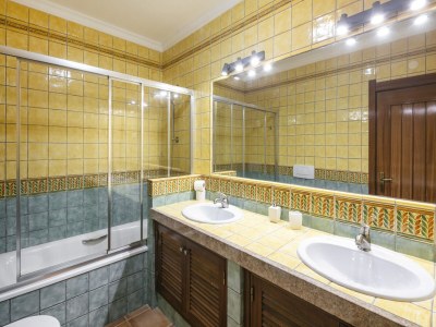 Holiday house Stunning Sea View Stay in Benagil - Features photo 25