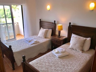 Holiday house Beachside Family Stay in Benagil - Features photo 25