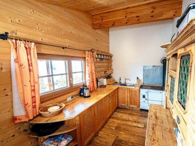 Holiday house Rustic Hut Salzburg near Ski Slopes - Features photo 11