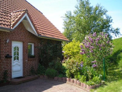 Holiday apartment Unter'm Deich in Hagermarsch/OT Hilgenriedersiel - Holiday apartment