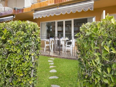 Apartment Apartment in Calella with Waterfront Views - Outdoor photo 5