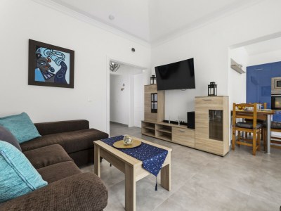 Villa Villa Nico by Escape Home - Features photo 33