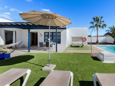 Villa Villa Dream Room by Escape Home - Outdoor photo 2