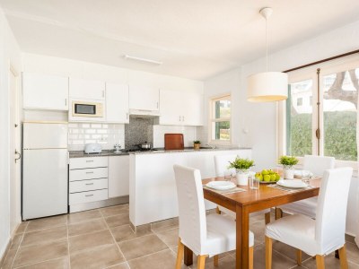 Apartment Apartamento Els Pins - Features photo 8