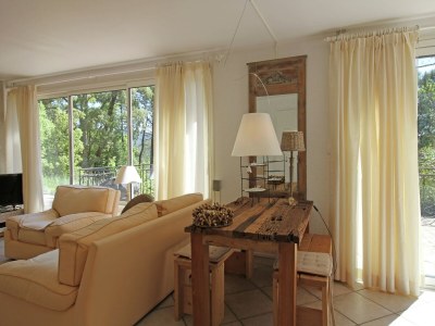 Holiday house Holiday Home in Fréjus with Pool & Tennis - Features photo 14