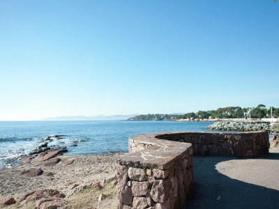 Holiday house Holiday Home in Fréjus with Pool & Tennis - Environment photo 24