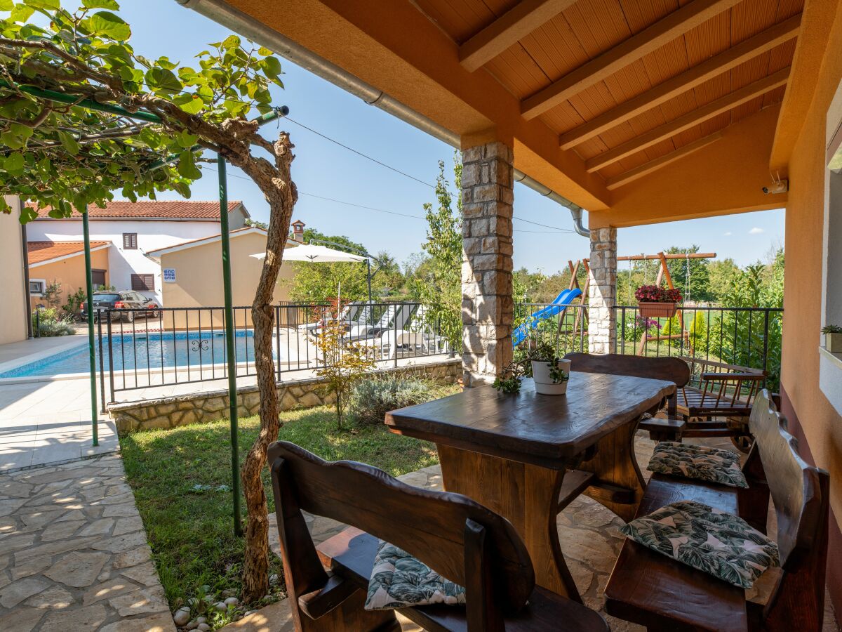 Holiday house 2 stone Houses, Iva - Outdoor photo 2