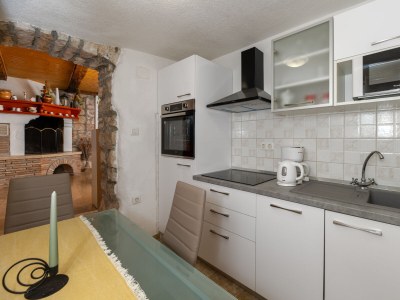 Holiday house 2 stone Houses, Iva - Features photo 19