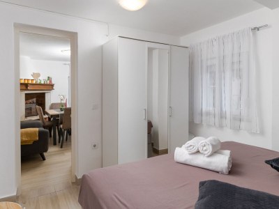 Holiday house 2 stone Houses, Iva - Features photo 24