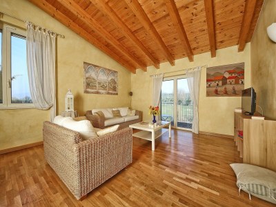 Holiday house Modern Salo Flat with Pool - Features photo 16