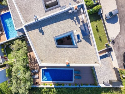 Villa Villa mit Pool, Spielzimmer, Garten - Outdoor photo 17