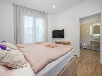 Villa Villa mit Pool, Spielzimmer, Garten - Features photo 24