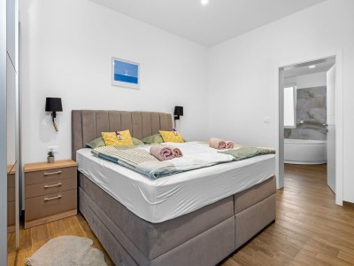 Villa Villa mit Pool, Spielzimmer, Garten - Features photo 38