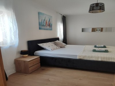 Apartment Wohnung mit Pool in Karlobag - Features photo 6