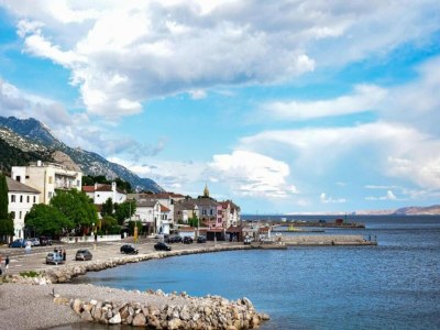 Apartment Wohnung mit Pool in Karlobag - Environment photo 60