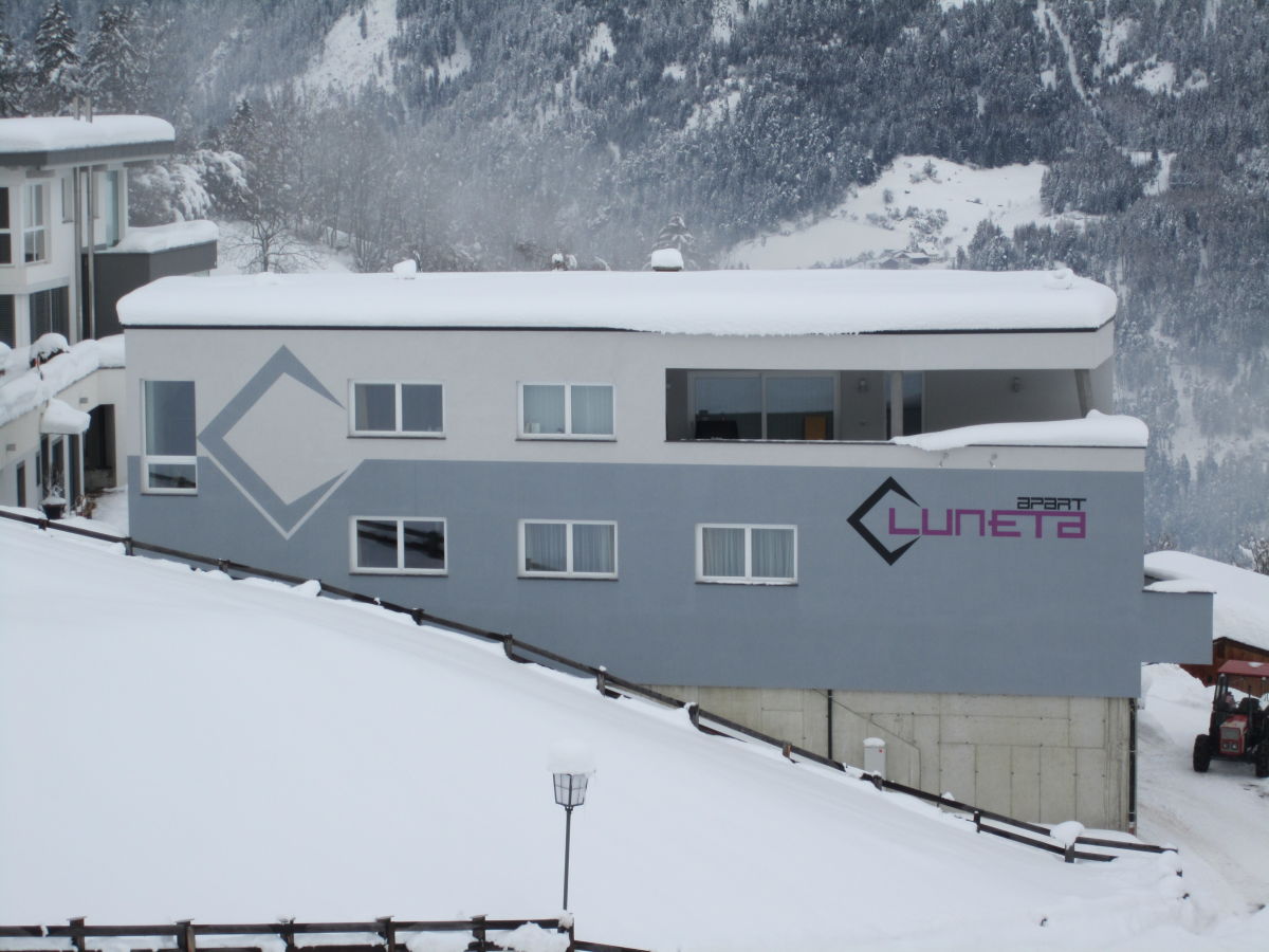 Holiday apartment Apart Luneta - Outdoor photo 4