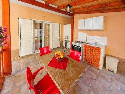 Apartment Apartments Anita-Triple room with terrace - Outdoor photo 11