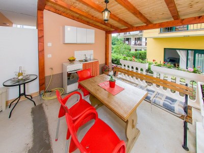Apartment Apartments Anita-Triple room with terrace - Outdoor photo 13
