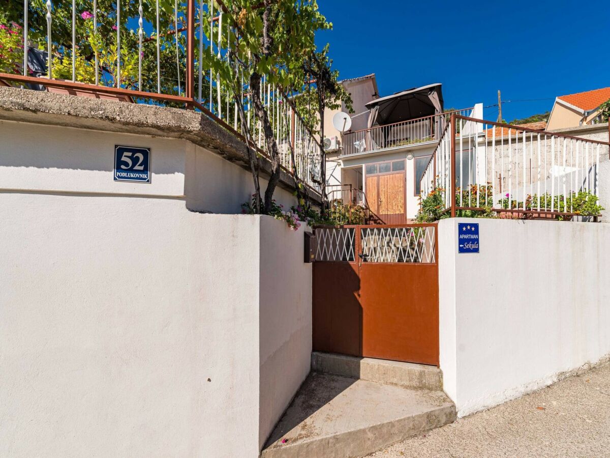 Apartment Charming studio apartment in Bilice - Outdoor photo 3