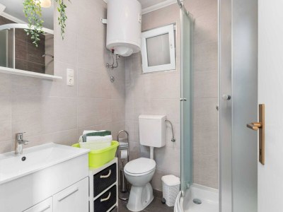 Apartment Charming studio apartment in Bilice - Features photo 7